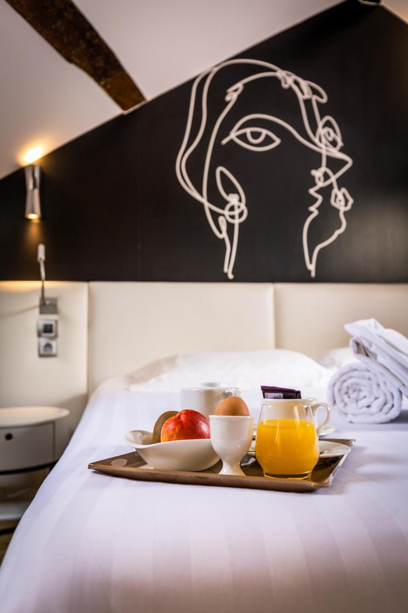 Montparnasse Saint Germain Paris