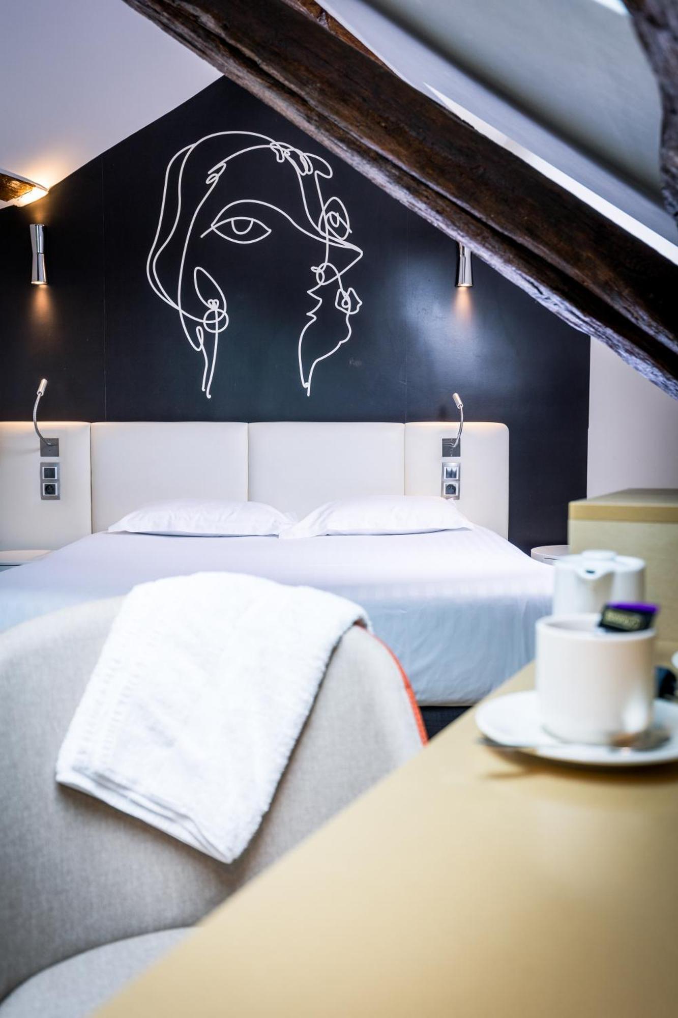 Hotel Montparnasse Saint Germain Paris