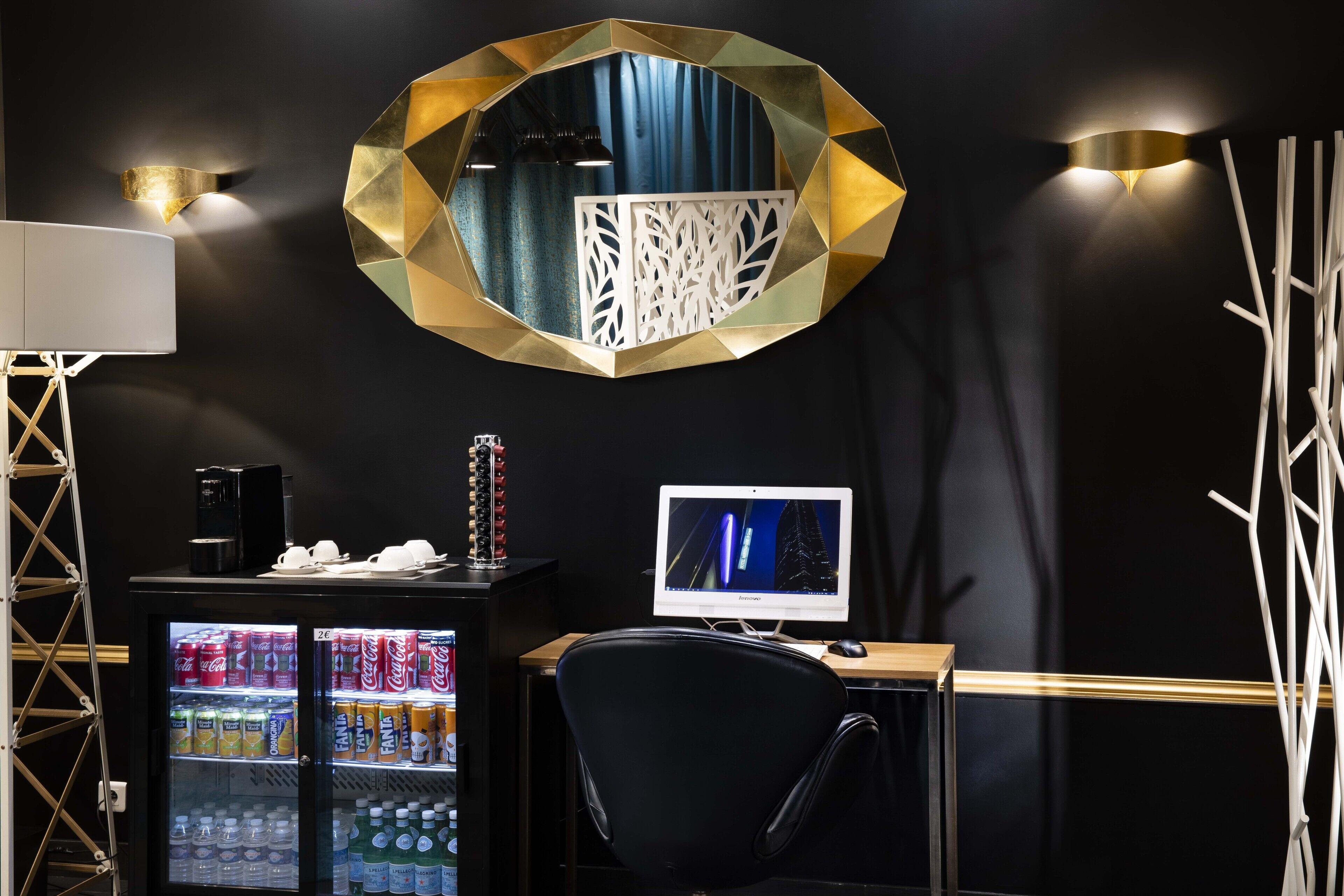 Hotel Montparnasse Saint Germain