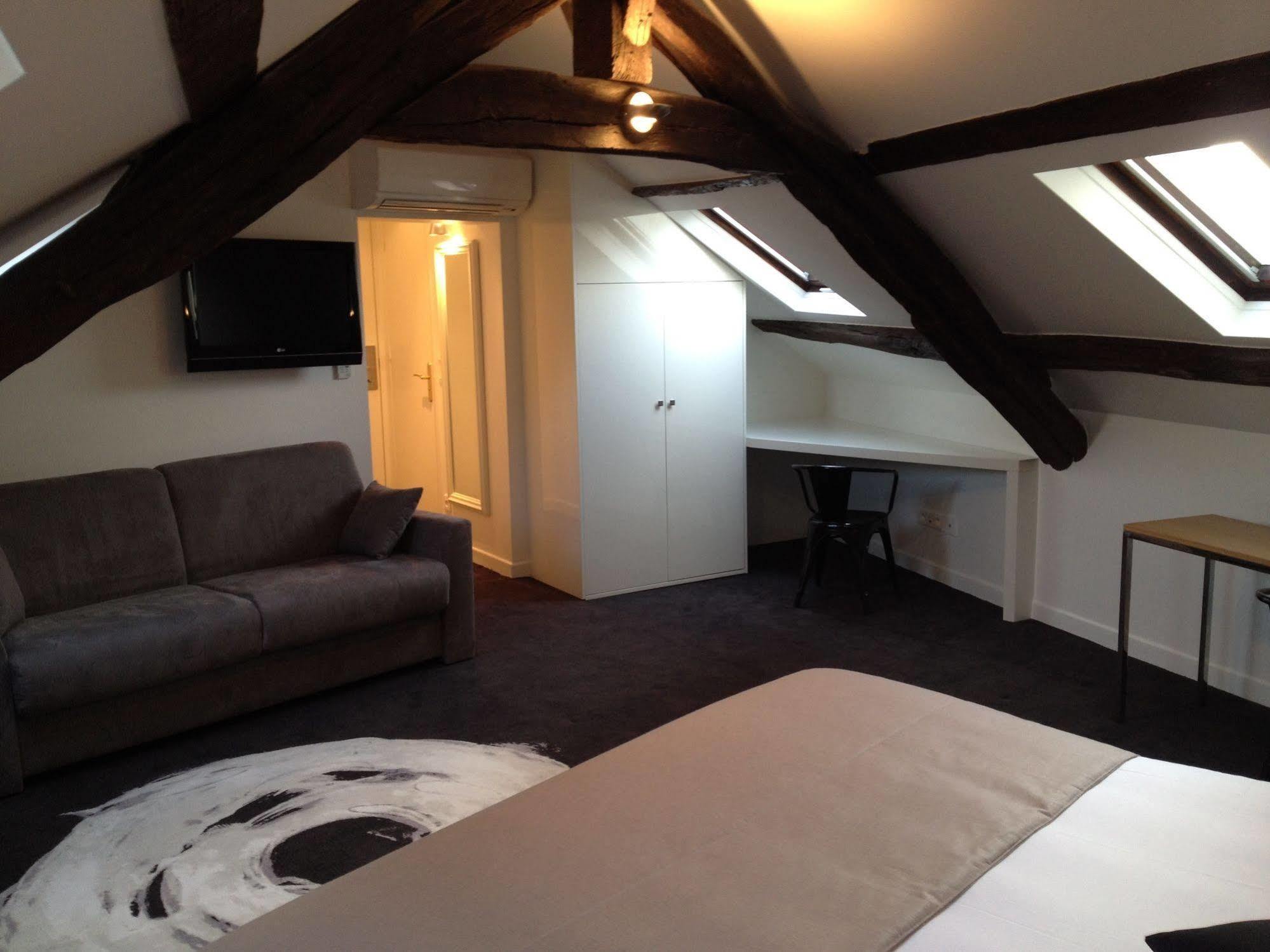 Montparnasse Saint Germain Parigi