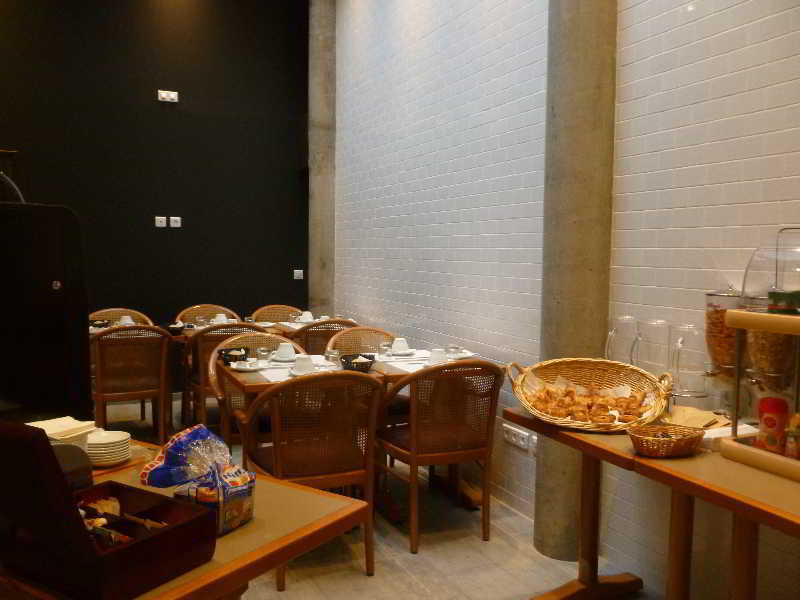 Montparnasse Saint Germain 3* Parigi